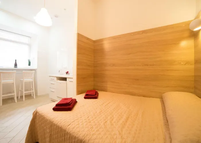 смарт біля оперного театру