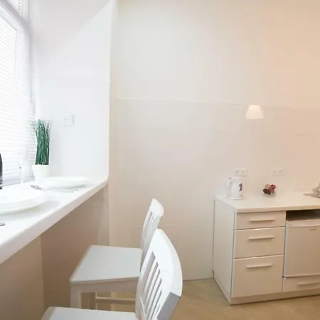 смарт біля оперного театру Daire Lviv